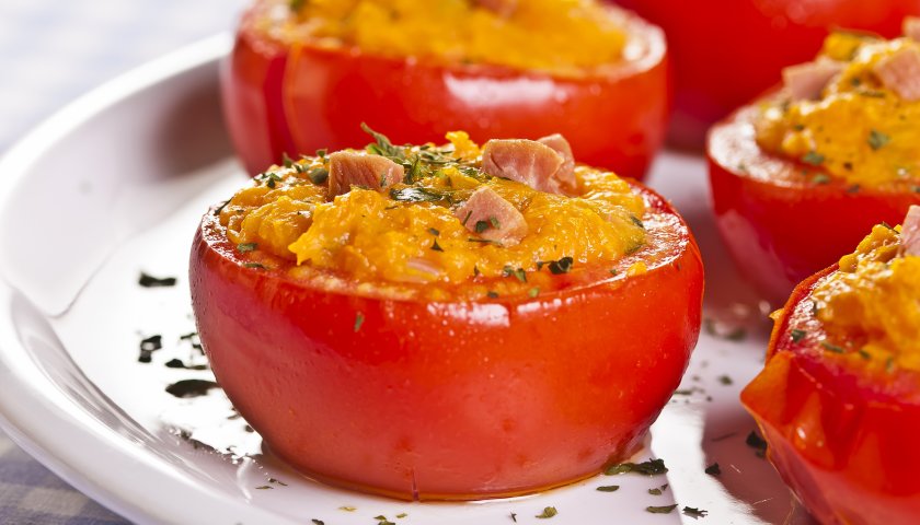 Tomate recheado na airfryer